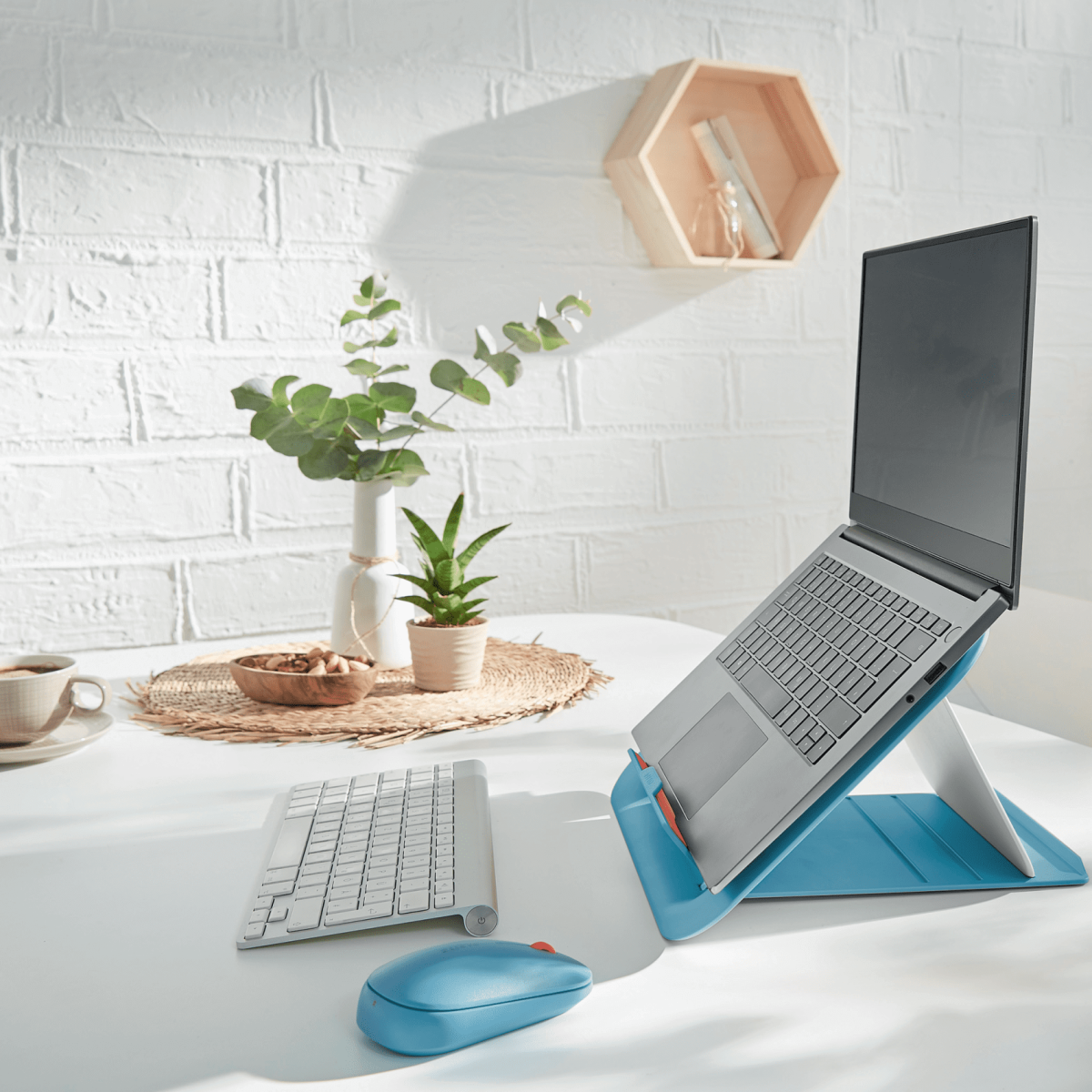 Ergo Cozy Adjustable Laptop Stand Blue